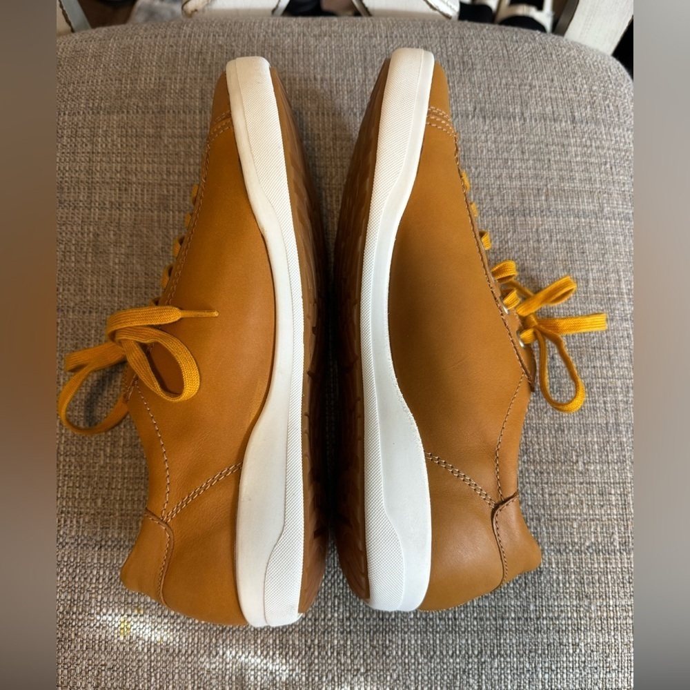 NWOT Josef Seibel Claire Sneaker Size 39/US8-8.5 - Picture 5 of 8